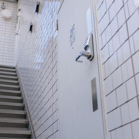 Almond Hostel & Cafe Shibuya Токіо Екстер'єр фото