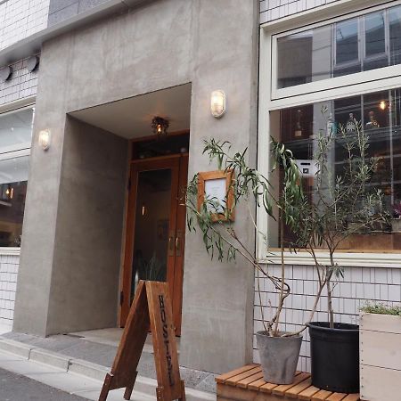 Almond Hostel & Cafe Shibuya Токіо Екстер'єр фото